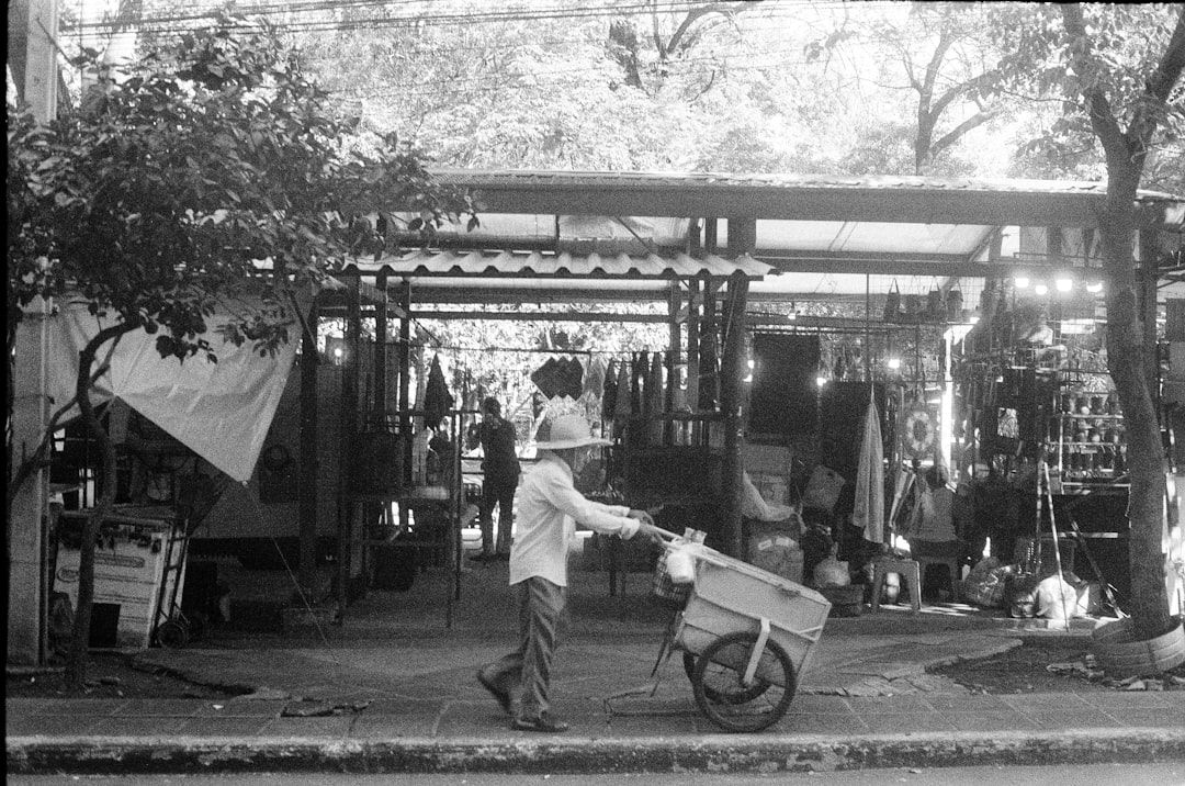 Paraguay street market local life